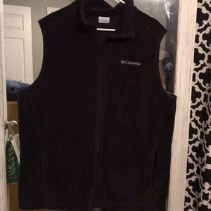 Men’s Columbia black Vest 2XT